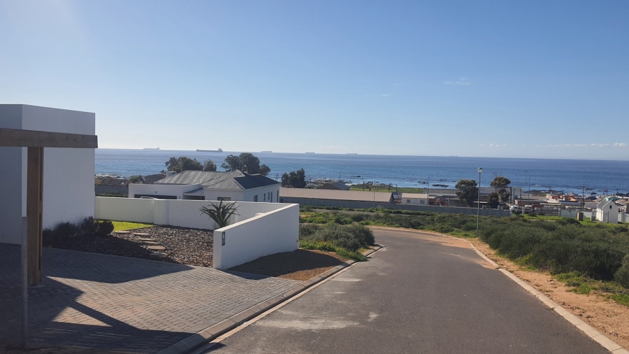  Bedroom Property for Sale in St Helena Views Western Cape